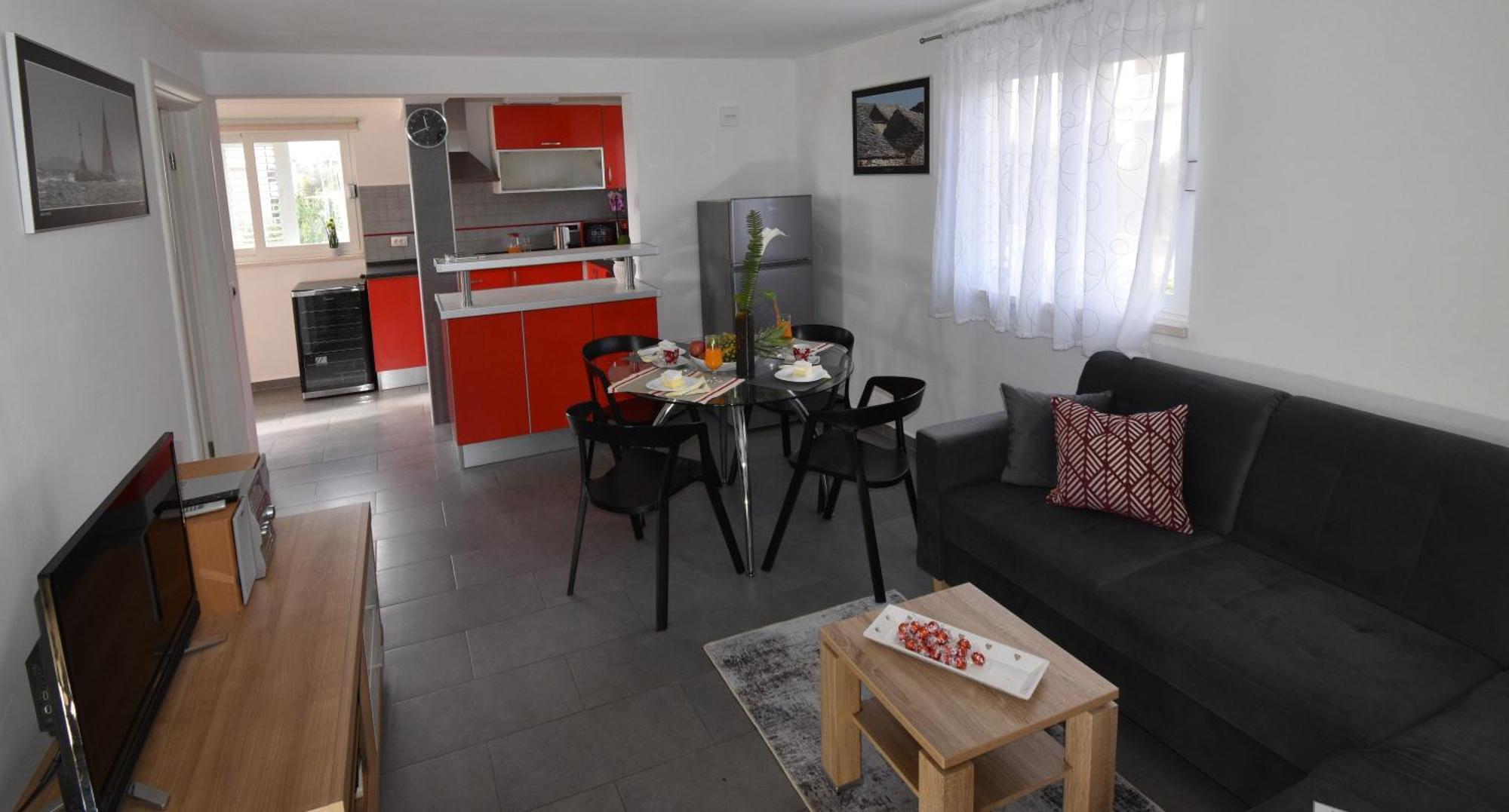 Apartment Andrea Orebic Bagian luar foto